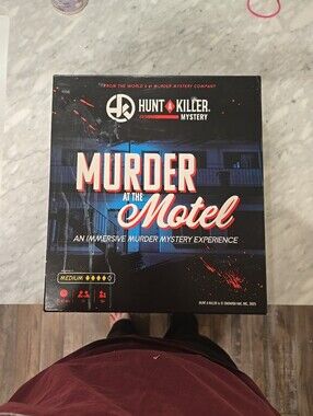 Hunt A Killer Murder at the Motel Board Game - Black & Blue